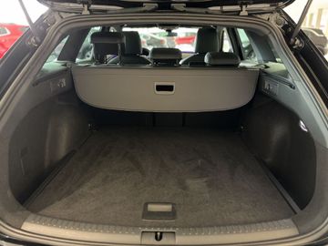 Fotografie des Cupra Leon Sportstourer 1.5 eTSI DSG
