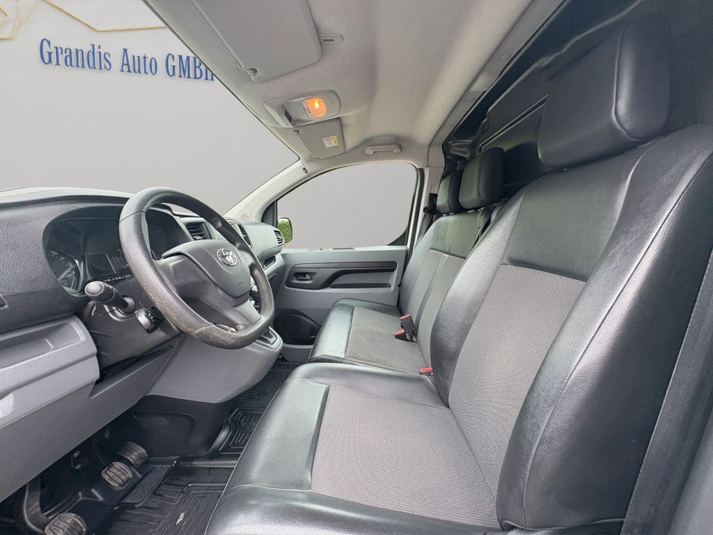 Toyota Proace (Verso)