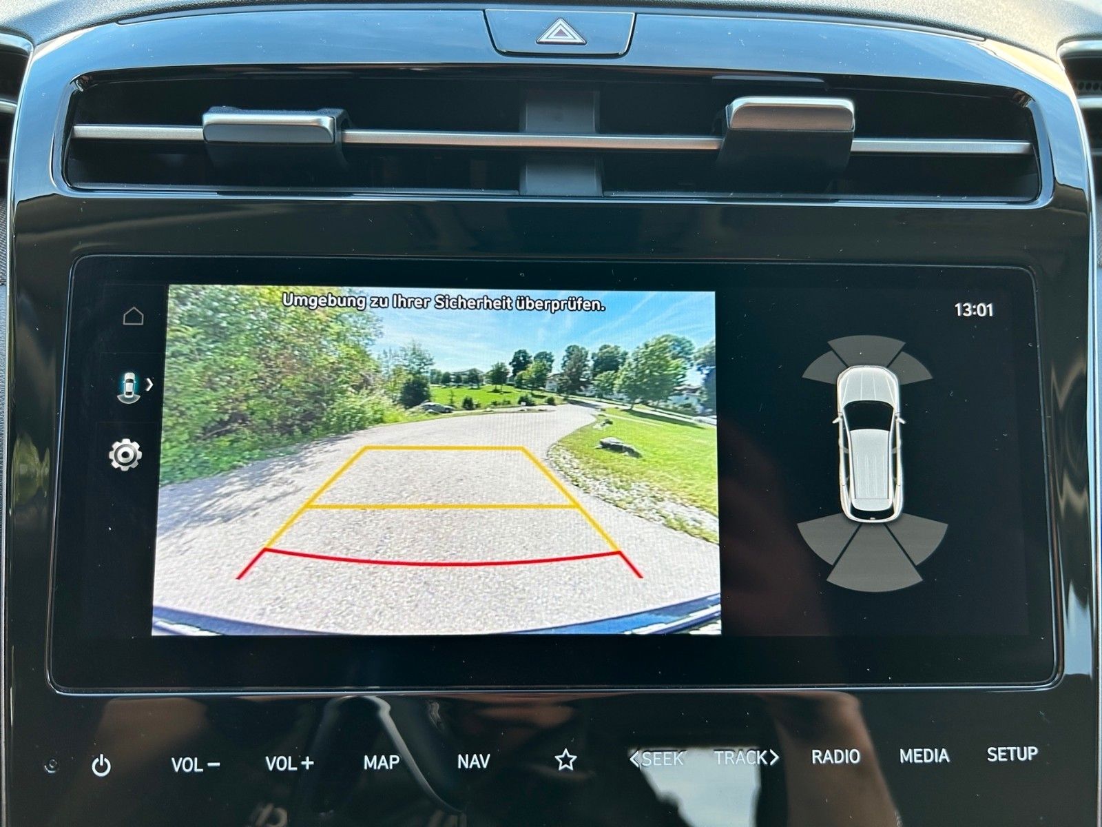 Fahrzeugabbildung Hyundai TUCSON PHEV AUT 4WD TREND 2J-GARANTIE WENIG-KM+