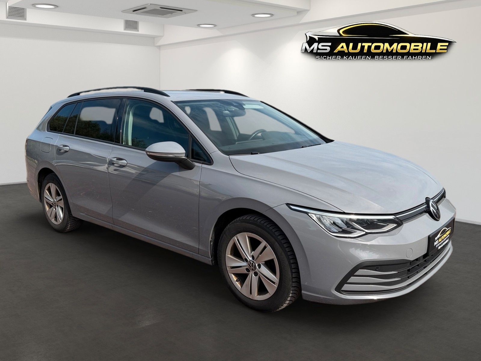 Volkswagen Golf VIII Variant Life 2.0 TDI DSG | ACC | LED imagem 3