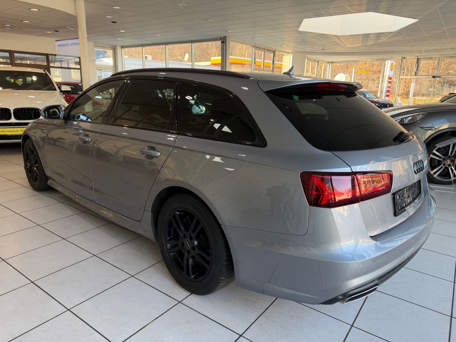 Fahrzeugabbildung Audi A6 Avant 2.0 TDI ultra*S-Line Plus