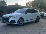 Audi Q7 50 TDI quattro S line Massage Heuad UP - gebrauchte Audi Q7 aus dem Jahr 2023