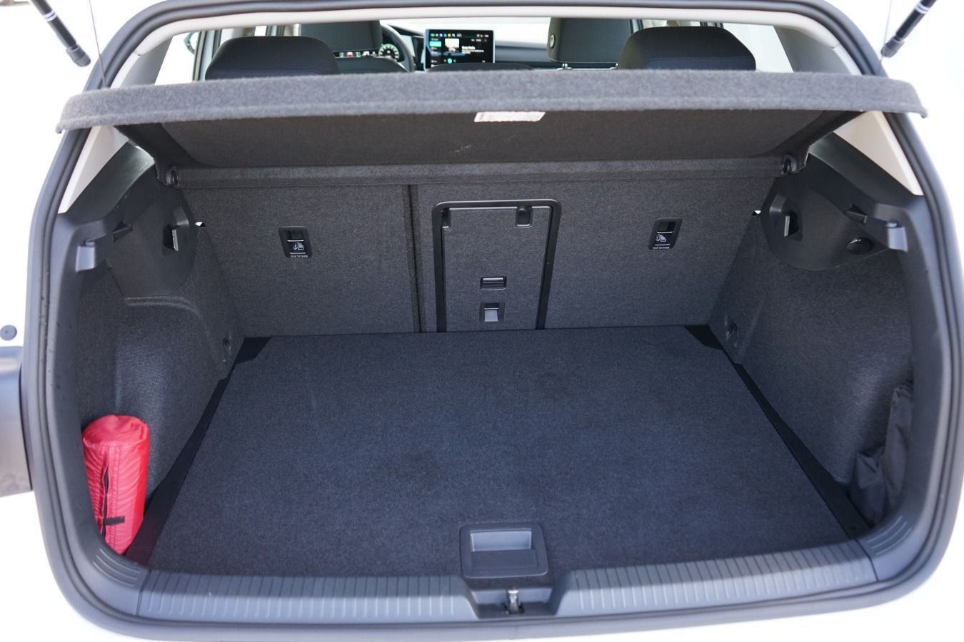 Volkswagen Golf VIII 1.5 TSI Life LED Sitzheizung foto 5