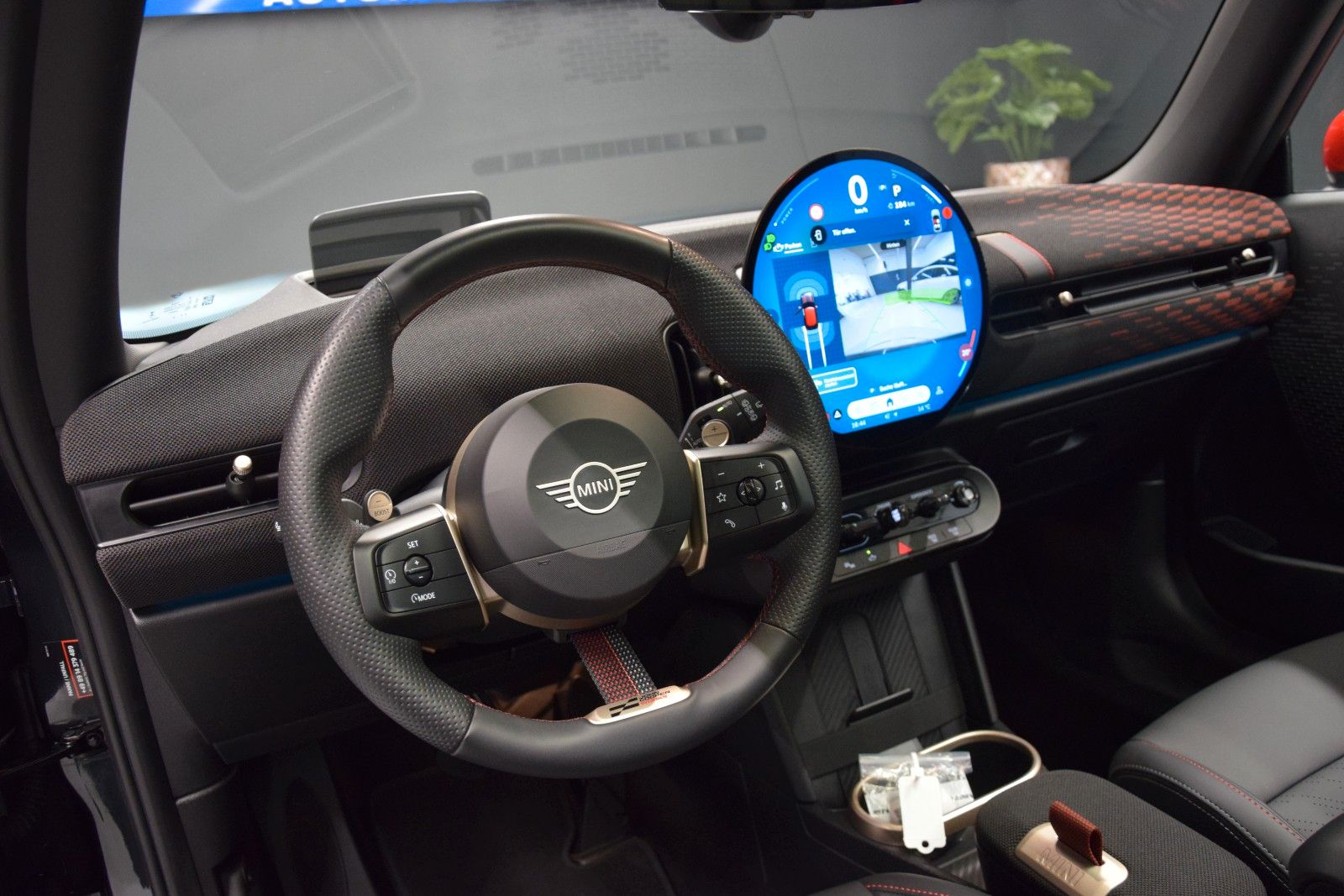 Fahrzeugabbildung MINI Cooper C John Cooper Works Trim L HuD Leder Ambi