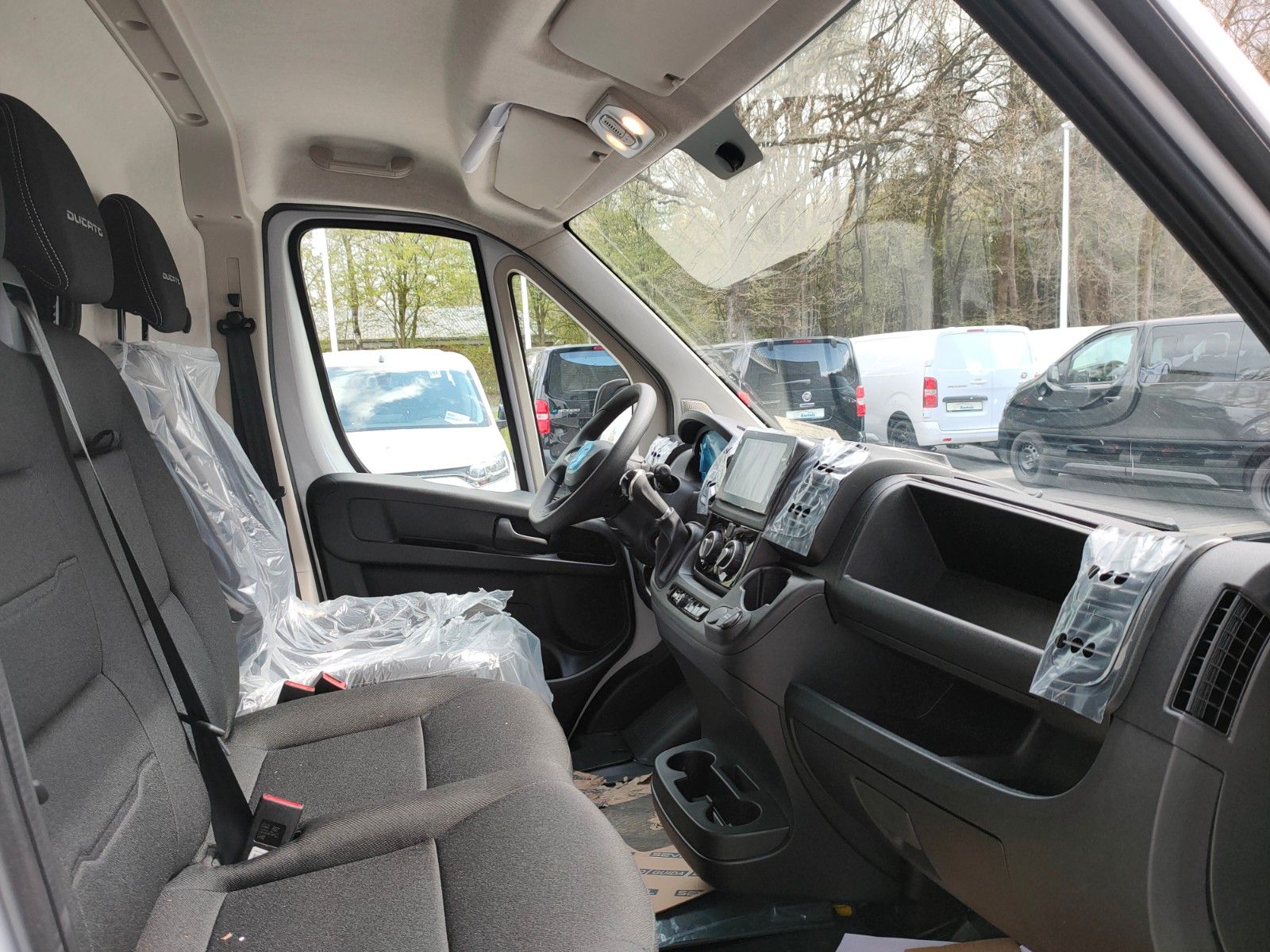Fahrzeugabbildung Fiat Ducato Maxi Serie 8 L5H2 160 MJT AT,Kamera,AHK,