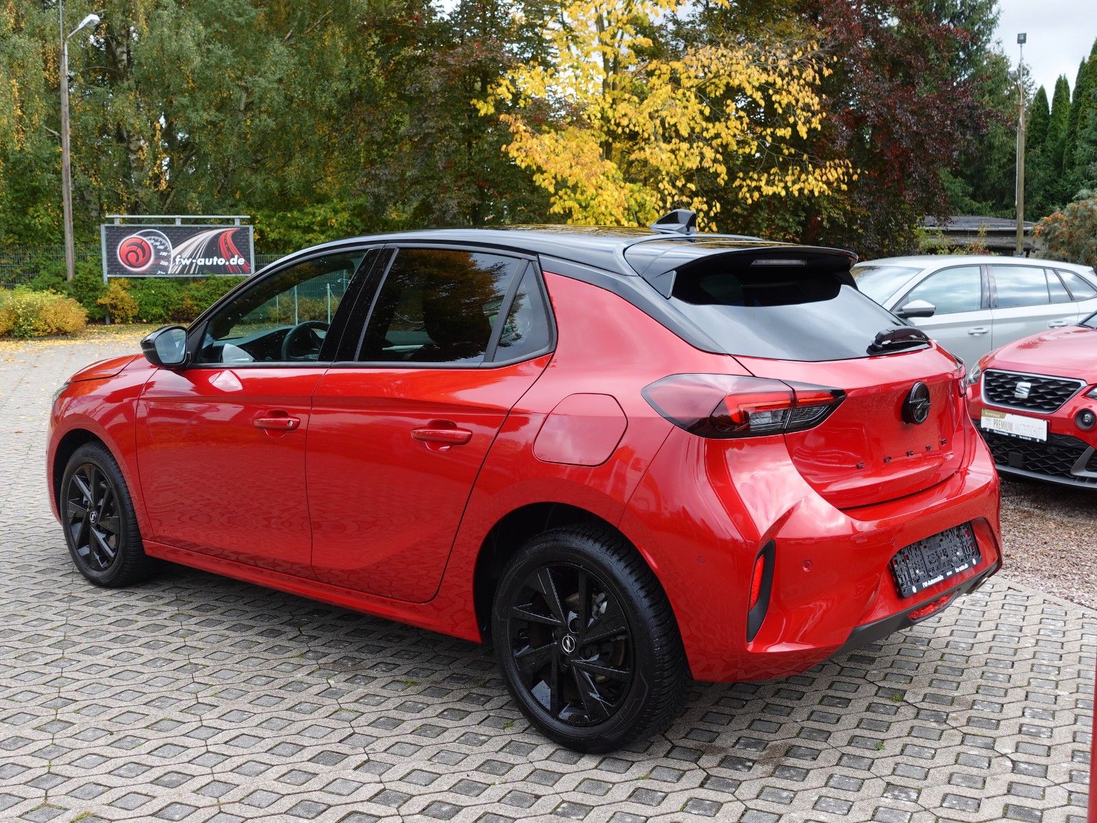Fahrzeugabbildung Opel Corsa 1.2 Dir.Inj. Turbo GS74kw/NAVI/MATRIX/Tech