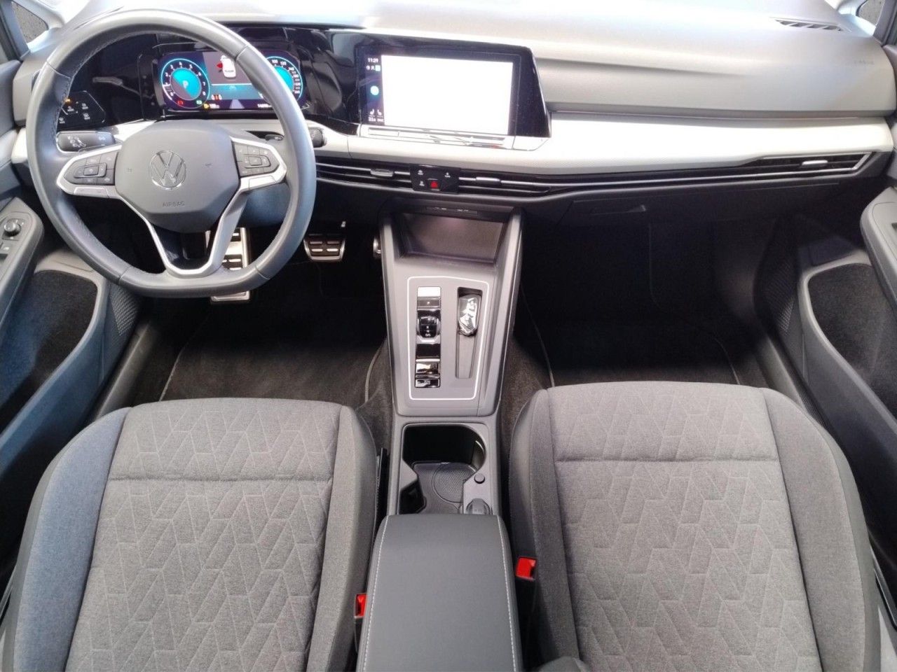 Golf MOVE 1.0 eTSI DSG Klima Navi