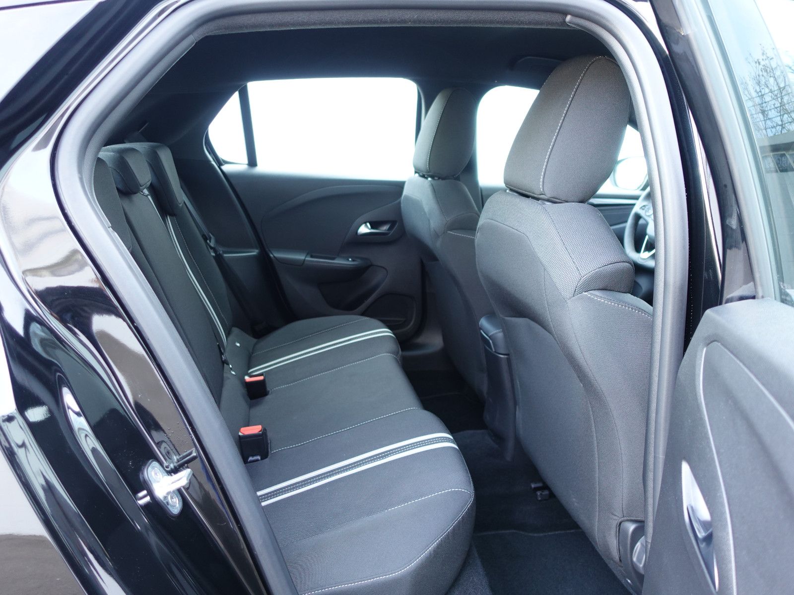 Fahrzeugabbildung Opel Corsa GS 1.2T,Kamera,Sitzhzg,17"Alu,LED,DAB+,PP