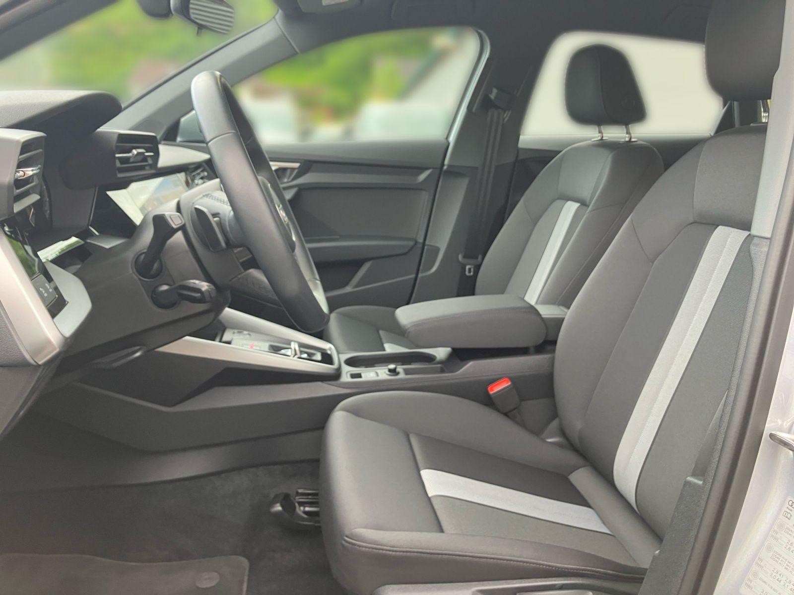 Audi A3 Sportback 40TFSIe S-tronic/ CarPlay, LED, ACC