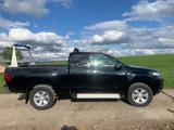 Toyota Hilux - schwarze Toyota Hilux
