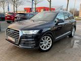 Audi Q7 3.0 TDI  S line Xenon+ Memory 7-Sitze *PANO* - Audi Q7: Geländewagen