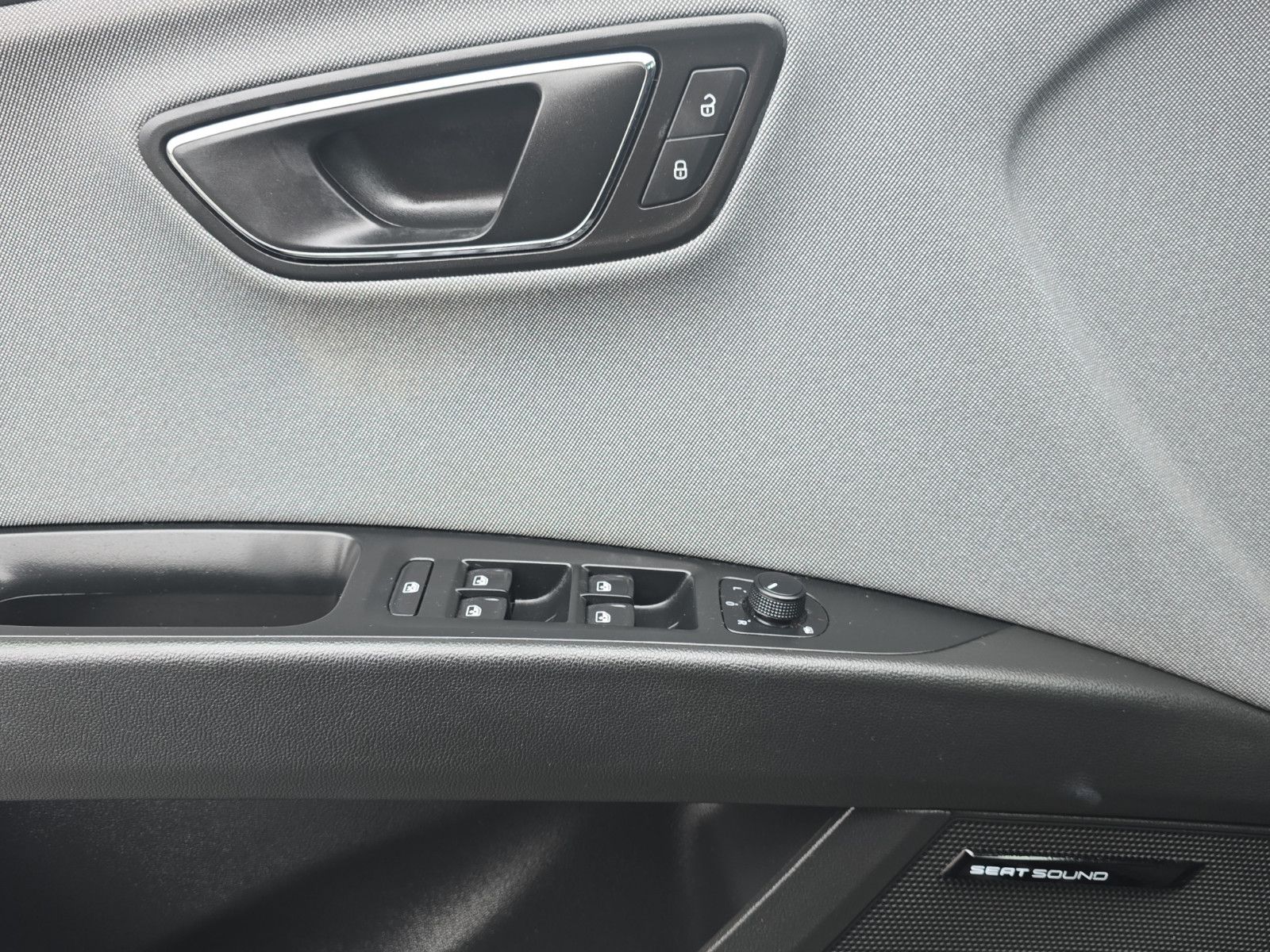 Fahrzeugabbildung SEAT Leon ST Style/VOLL LED/SEAT SOUND/FULL LINK/NAVI
