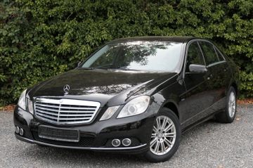 Mercedes E 220 - 2