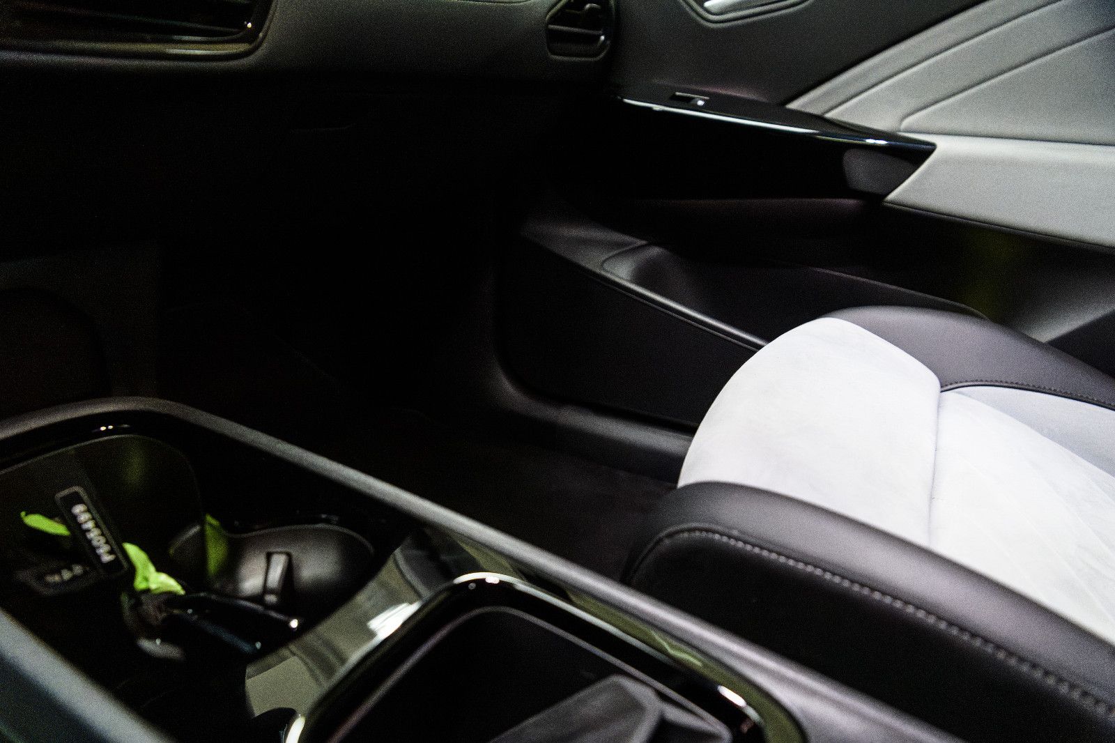 Fahrzeugabbildung Volkswagen ID.3 Pro S IQ-LED+360°KAM+KEYLESS+NAVI+82 kW/h