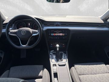 Volkswagen Passat Variant - 10