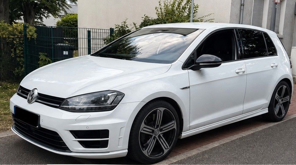 Image of Volkswagen Golf