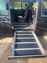Volkswagen Multivan-Behindertengerecht-Lang-2xSchiebetür - Volkswagen T5 Multivan: Lang