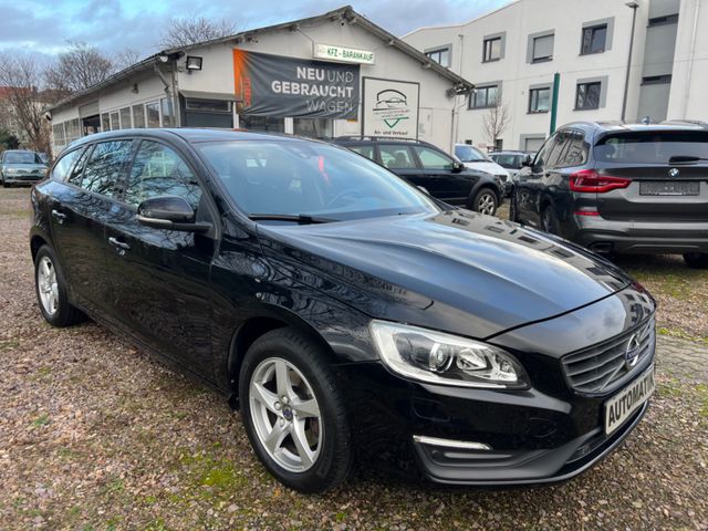 Volvo V60*Linje Business *Aut*Navi*AHK*BI-XENON*PDC*TE