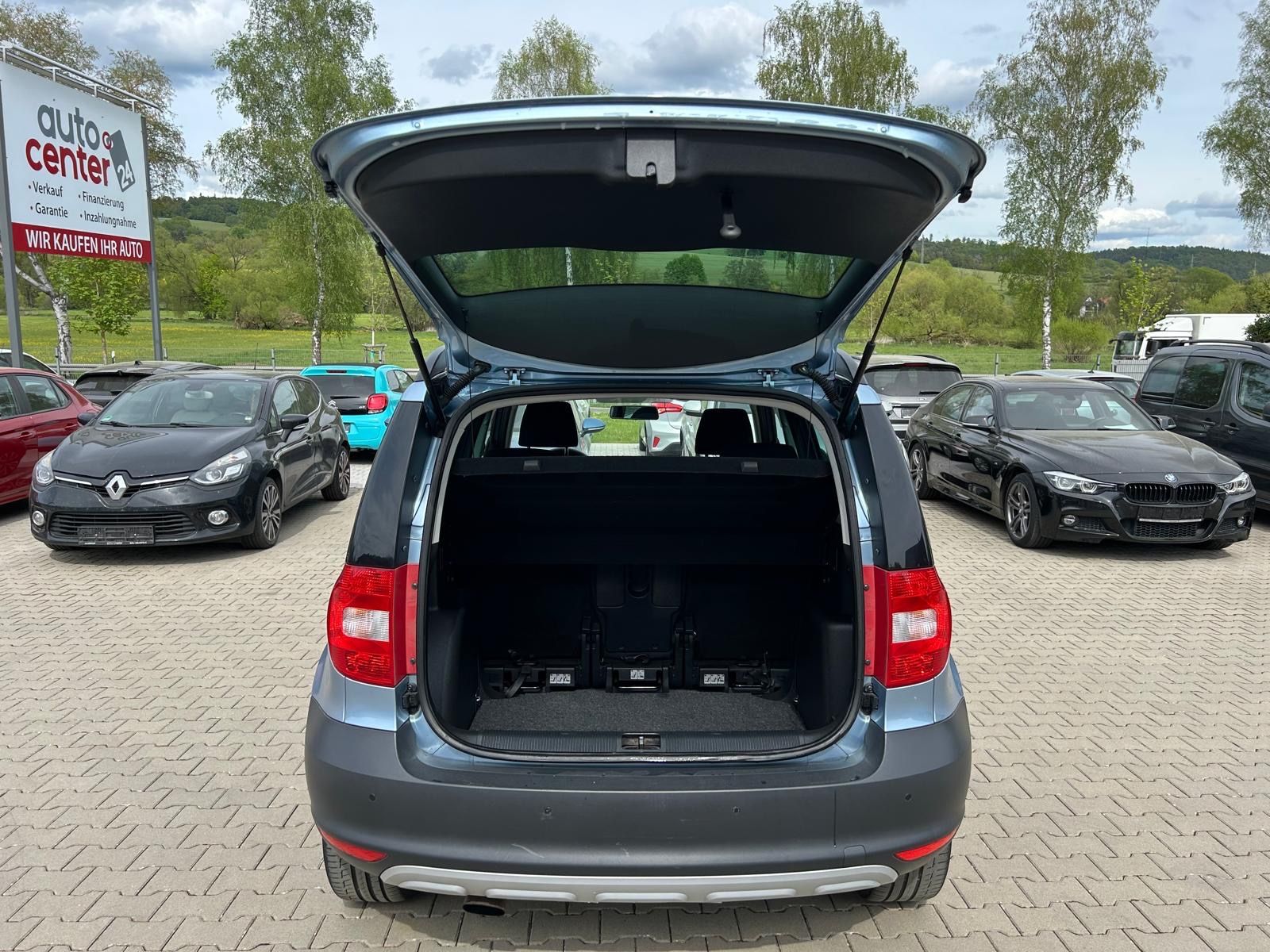 Fahrzeugabbildung SKODA Yeti Active Plus Edition°AHK°Tüv NEU°PDC°Shz°