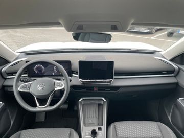 Volkswagen T-Roc - 10