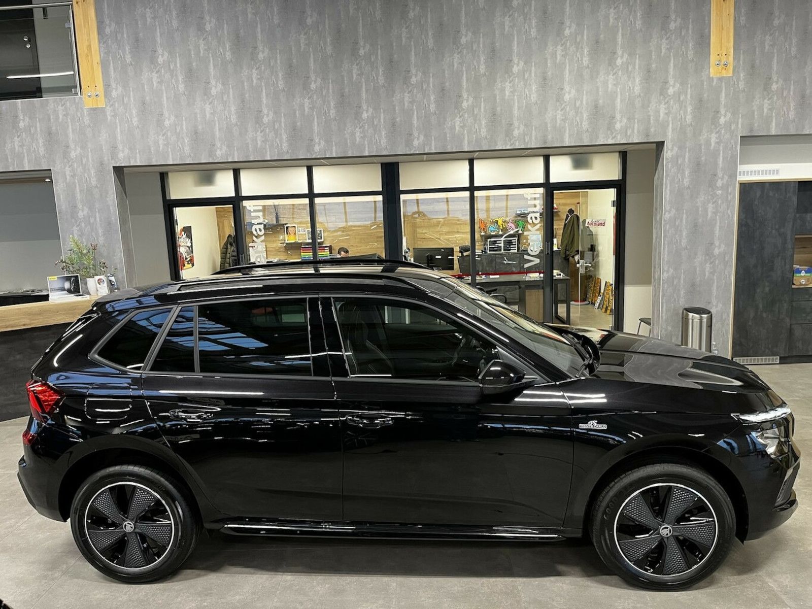 Skoda Kamiq Monte Carlo 1.0 TSI DSG AHK Kamera App imagem 2