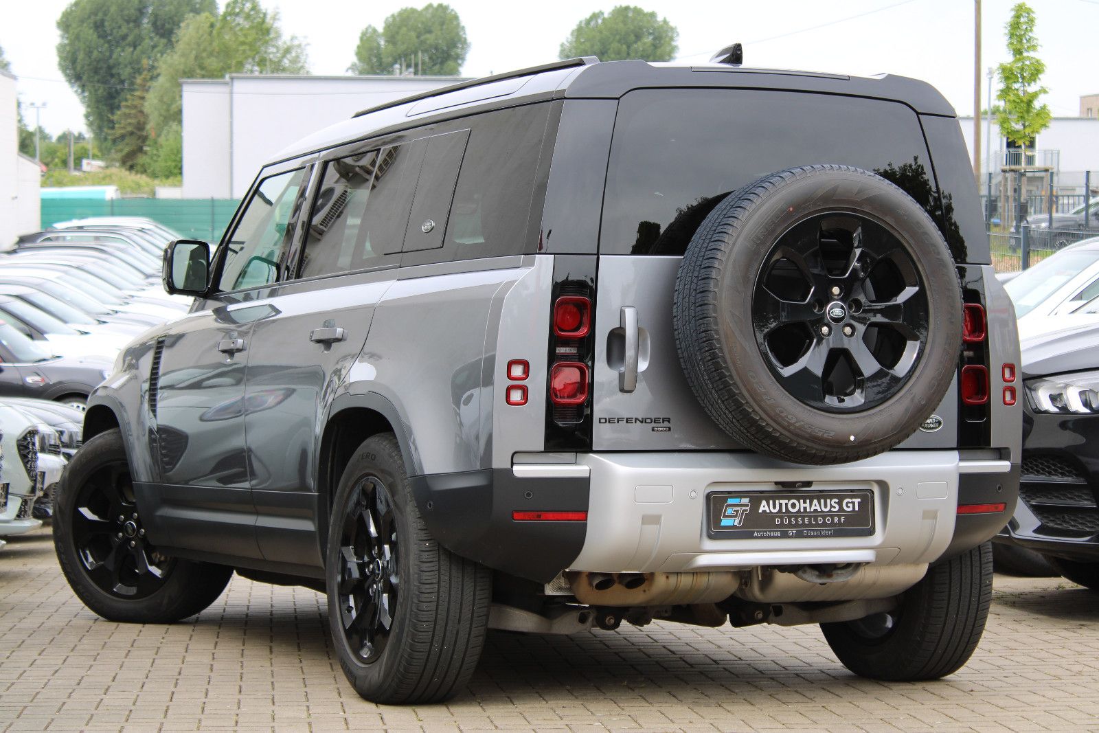 Land Rover Defender 110 D300 HSE Black Edit Vollausstattung foto 2