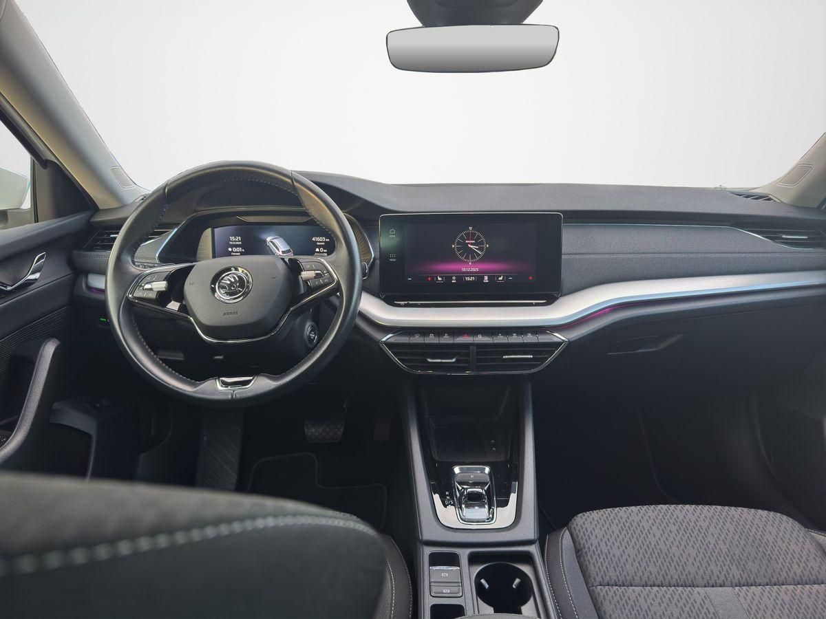Fahrzeugabbildung SKODA Octavia Combi Style 1.4 TSI iV 150 kW