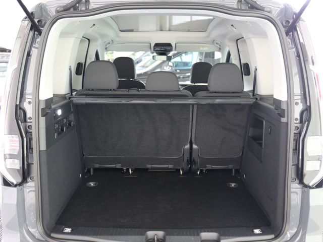 Volkswagen Caddy 1.5TSI DSG DARK LABEL LED PANO NAV STANDHZ