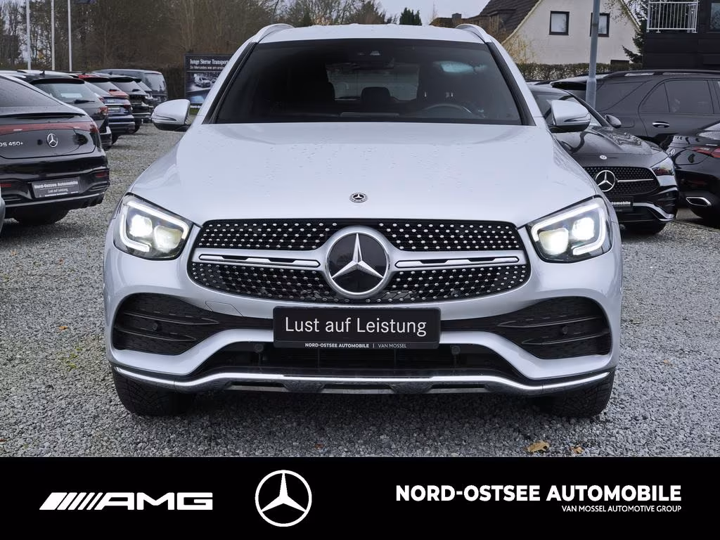 Mercedes-Benz GLC 200 AMG MULTIBEAM KAMERA AMBIENTE TOTW