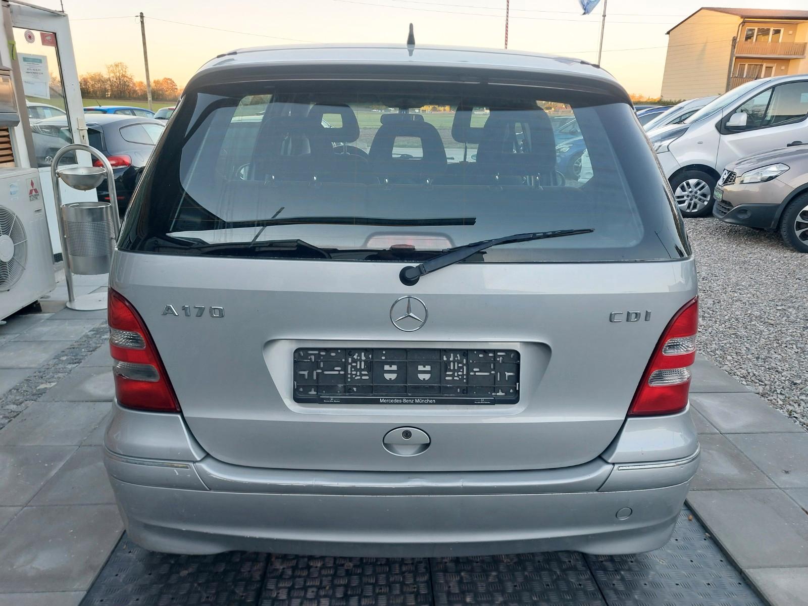 Mercedes-Benz A170 2004 — photo 12