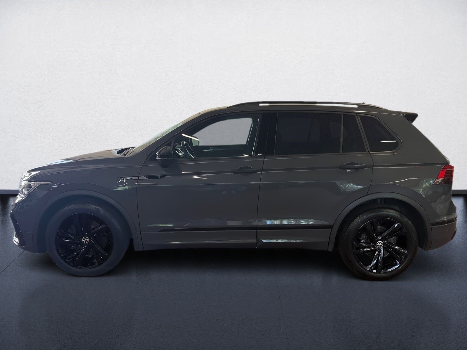 Volkswagen Tiguan 2.0 TSI R-Line 4M DSG BlackStyle Matrix N foto 3