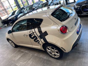 Alfa Romeo MiTo Quadrifoglio Verde *ALCANTARA*SZHZ*PDC*SOUS