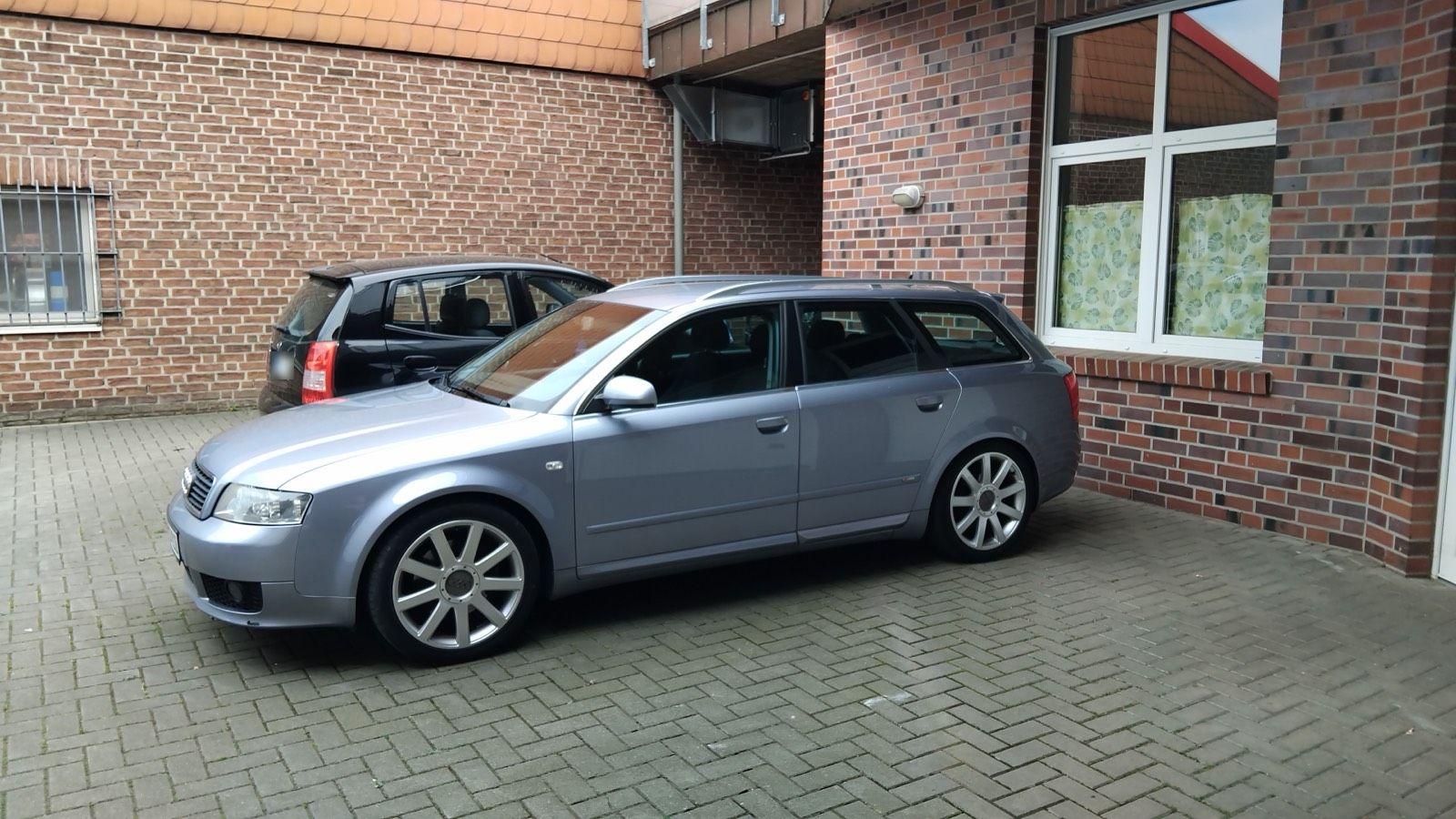 Audi A4 2004 — photo 6