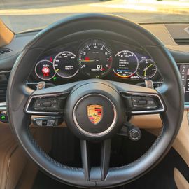 Porsche Panamera - 7