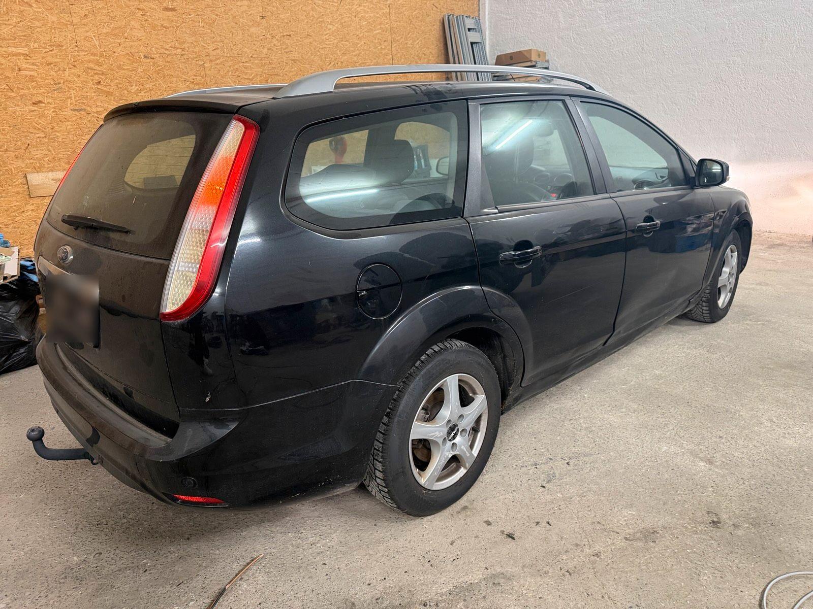 Ford Focus 2009 — engine 109 HP (80kW)