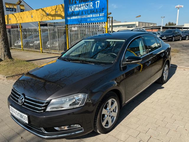 Volkswagen Passat Lim. Highline KLIMA SHZ PDC