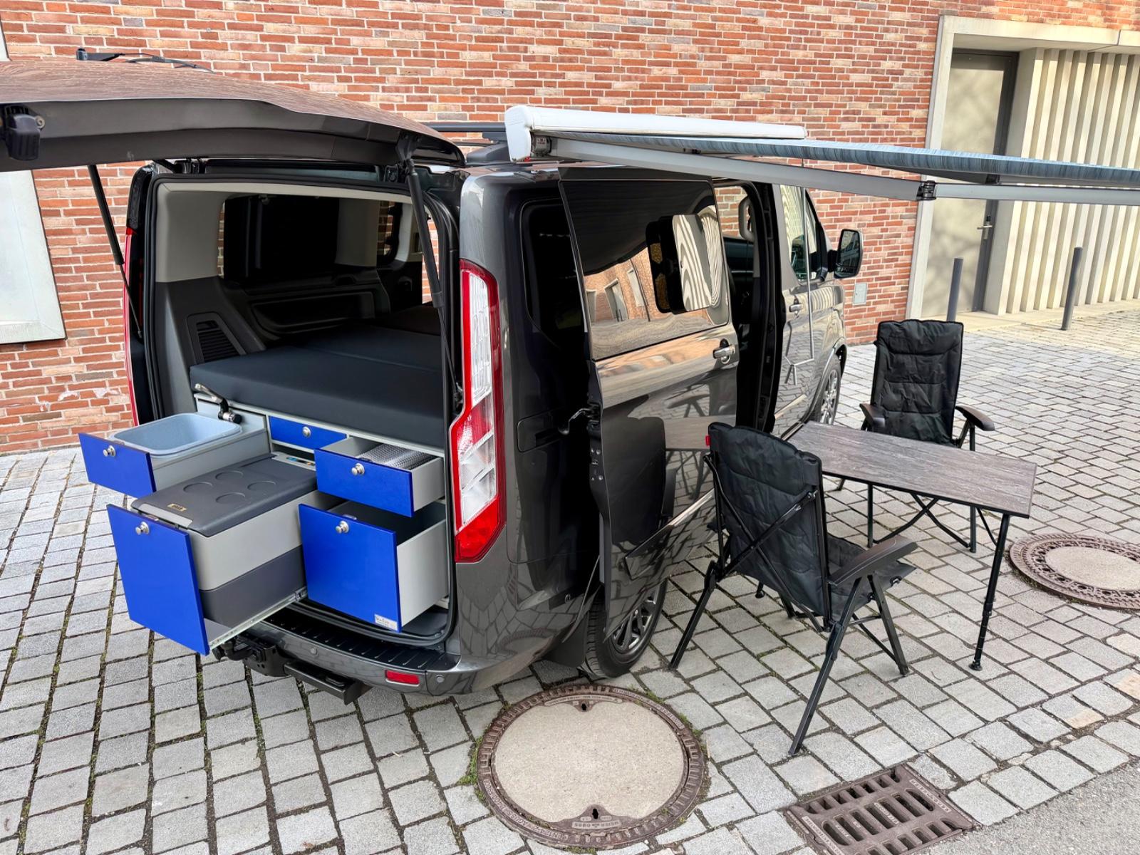 Ford Tourneo 320 L1 Titanium - CAMPER Van Essa