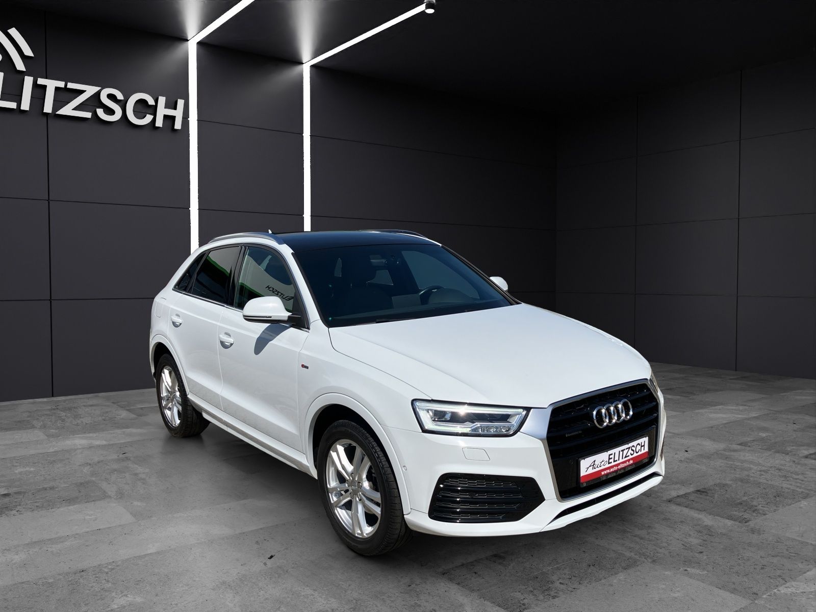 Fahrzeugabbildung Audi Q3 sport quattro S-Line LED Nappa