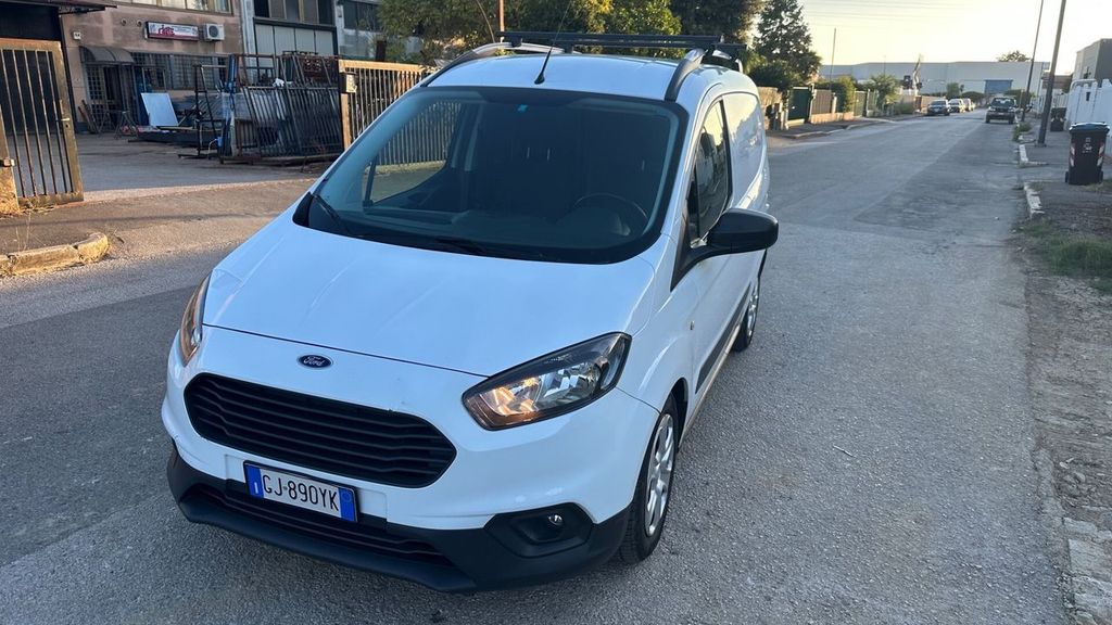 Image of Ford Transit Courier