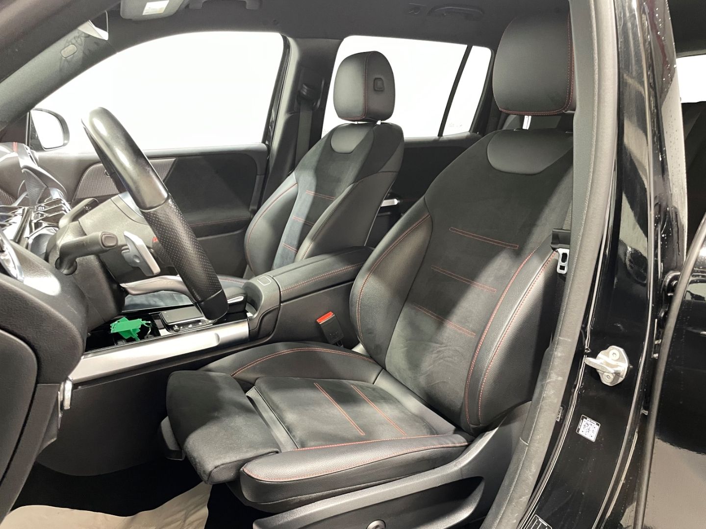 Mercedes-Benz EQB 350 4Matic AMG-Line Automatik Leder Navi LED foto 7