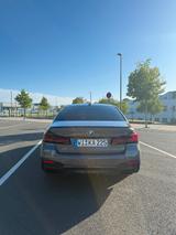 BMW M550i xDrive A - - gebrauchte BMW M550 aus dem Jahr 2023