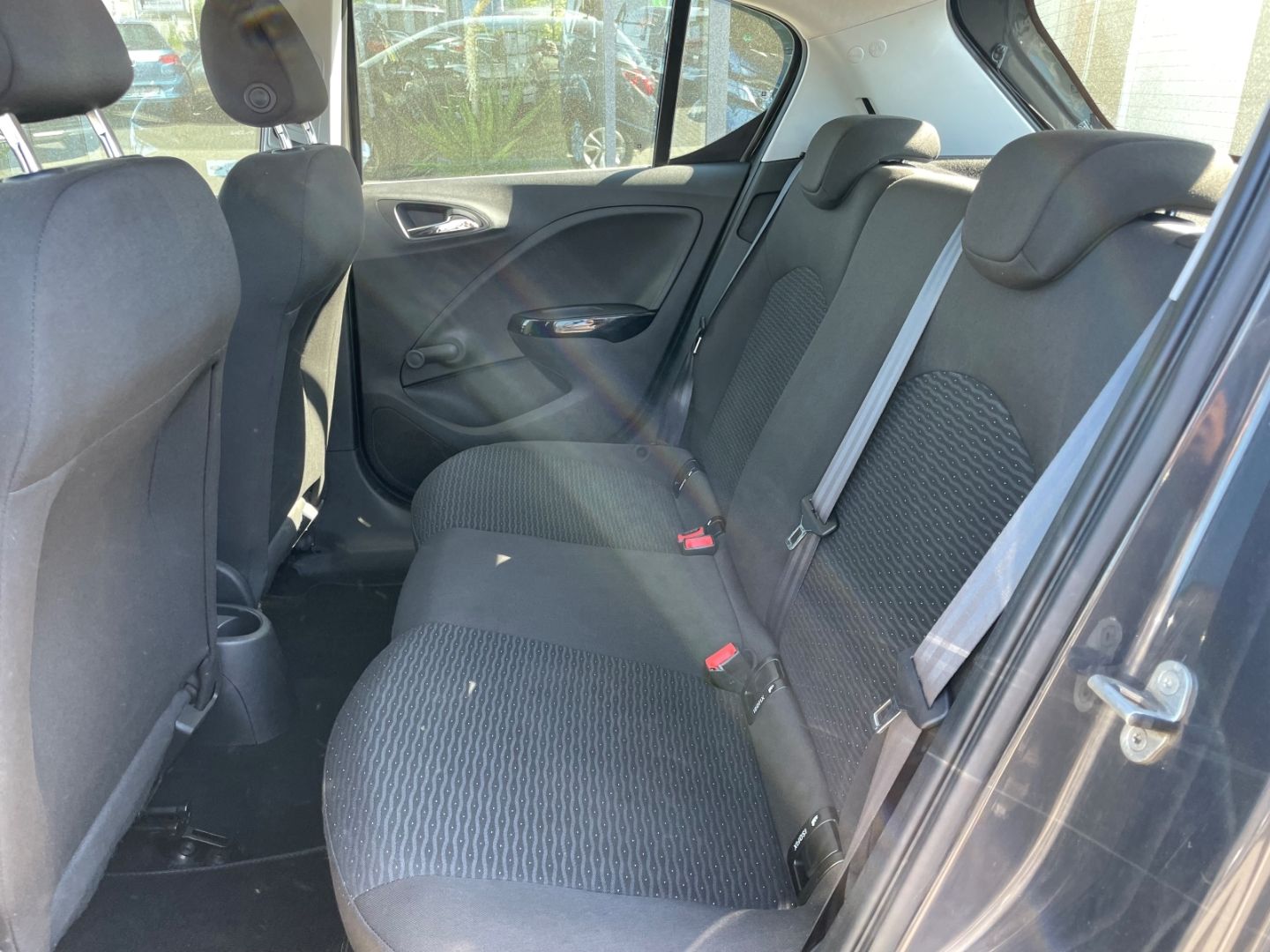 Fahrzeugabbildung Opel Corsa-e Klima Bluetooth Tempomat Lichtsensor