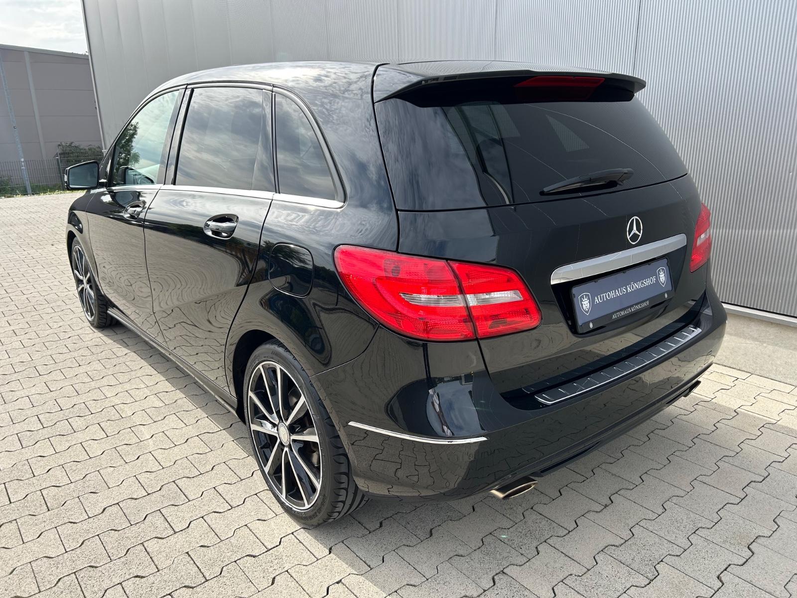 Mercedes-Benz B 180 AMG Line 2. Hand Navi Klima Teilleder USB