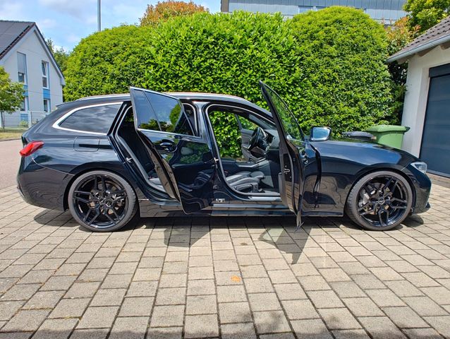 BMW 330d xDr.20" AC Schnitzer LASER*AHK*HUD*ACC*365°