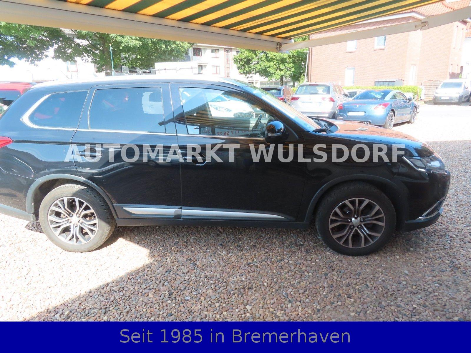 Mitsubishi Outlander SUV-Star+ 4WD,2,2 D,AUTOM,Scheckh,AHK