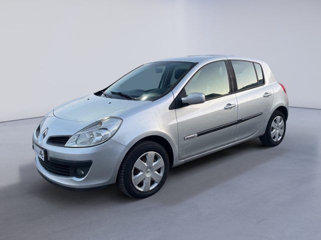 Renault RENAULT Clio 1.2 BENZ 75 CV 16V 5 porte ADATTA N