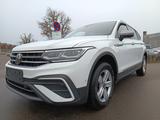 Volkswagen Tiguan Allspace Life DIGITAL / LED / PANORAMA