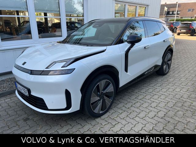 Lynk & Co 08