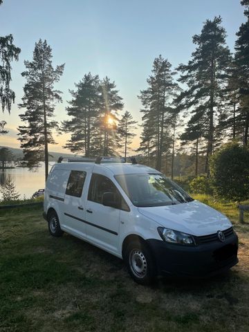 Volkswagen Caddy Maxi Camper Selbstausbau