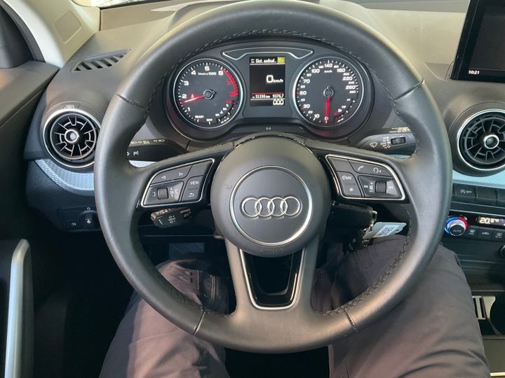 Fahrzeugabbildung Audi Q2 30 TFSI advanced *Cam*PDC*LED*Sitzhzg*ACC*